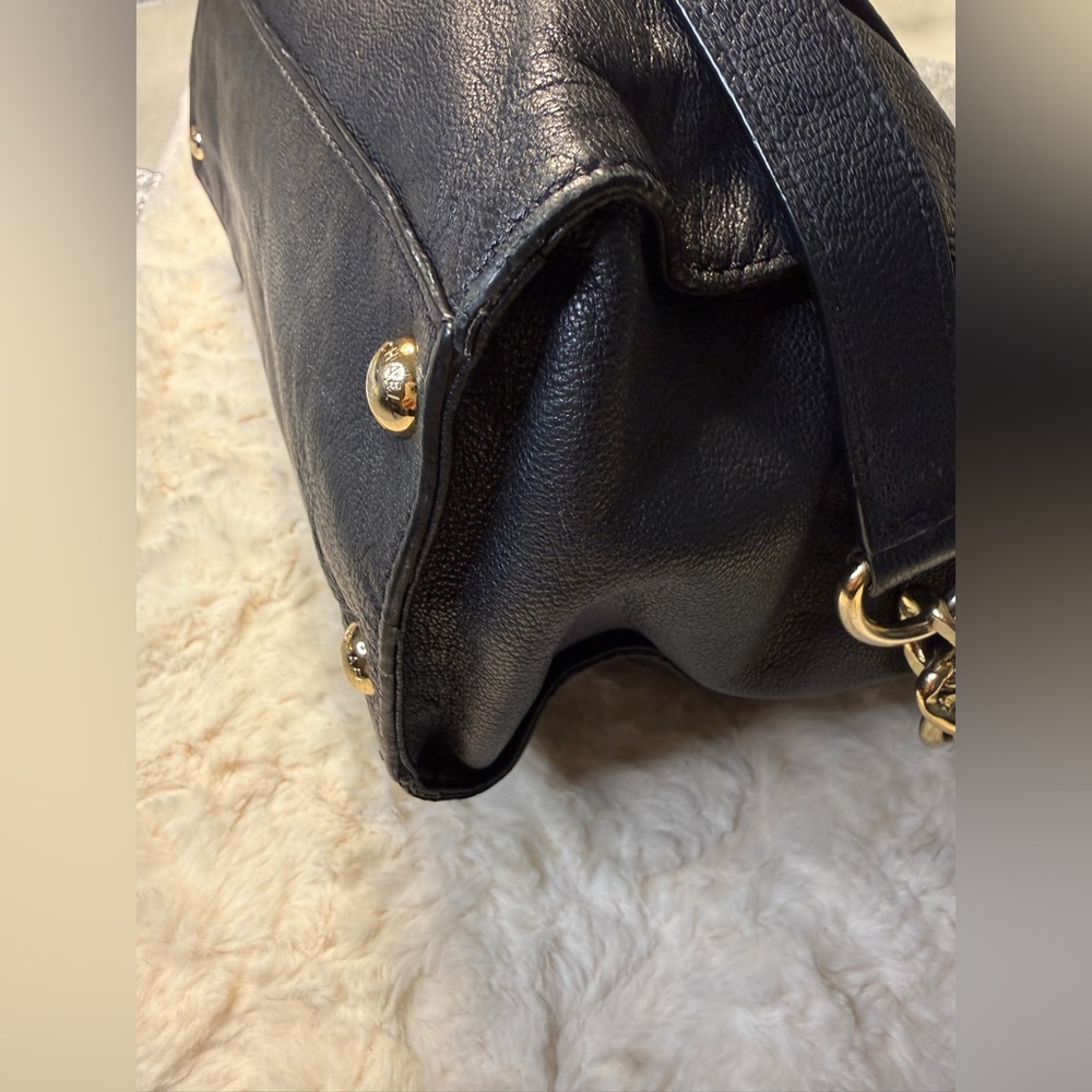 Michael Kors Hamilton Black Leather Satchel Tote Gold Lock Key Chain Strap - Picture 17 of 17